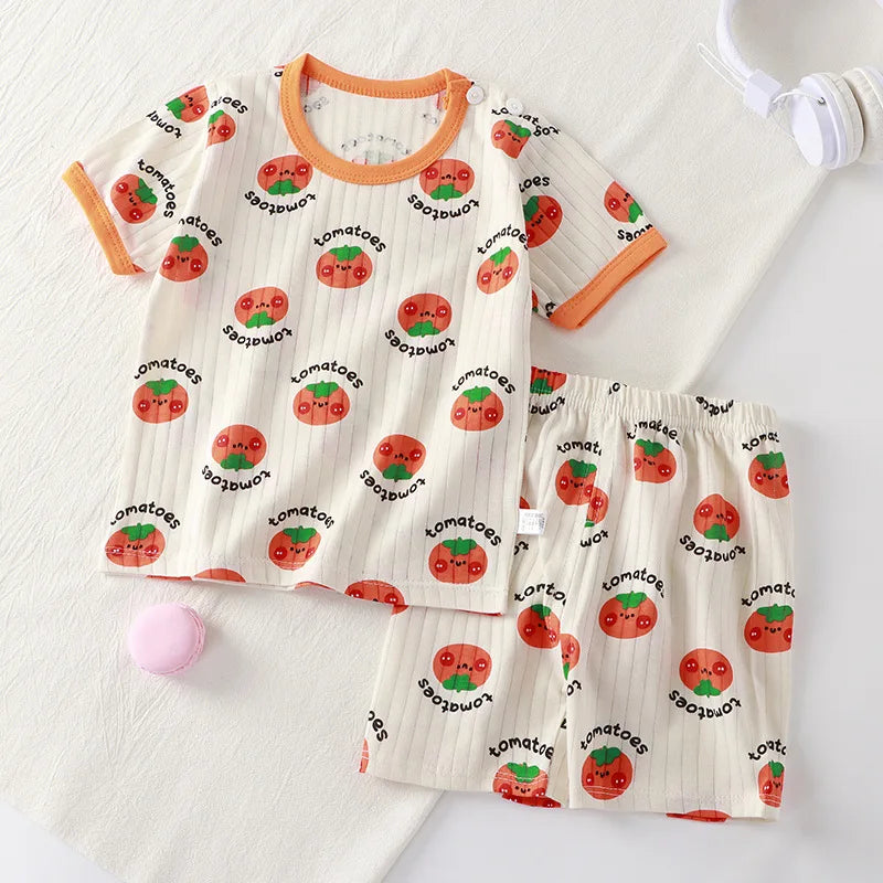 Children's summer cotton T-shirt and shorts set by I YAN, featuring short sleeve top and matching shorts for boys and girls.
