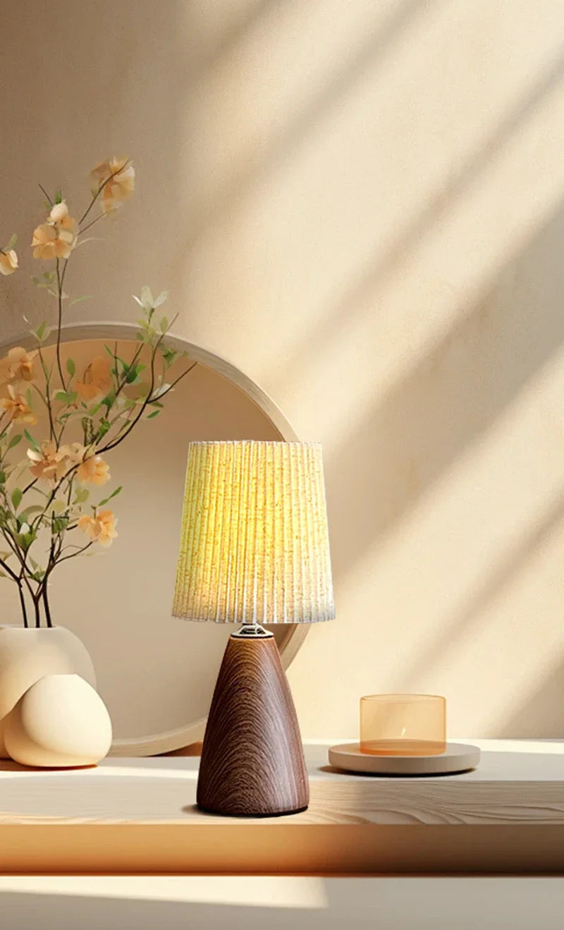 Retro LED Table Lamp Bedroom Fabric Pleated USB Study For Home Room Decor Desktop Decorative Ambiance Bedrooms LED Bedside Lamps