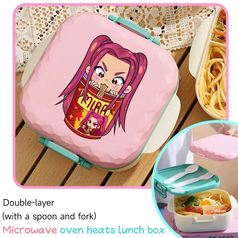 I YAN 800ml BPA-free lunch box with spoon and fork, microwave-safe, portable for students and office workers, featuring KPop design