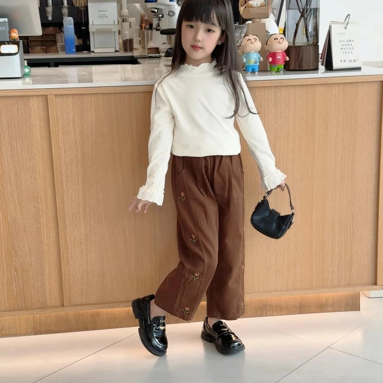 2026 Spring Children Casual Pants 2-6T Girls Flower Embroidery Cotton Trousers Kids Elastic Waist Outdoor Pants Baby Girl Cloth