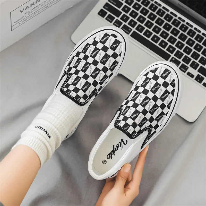 Children Spring Autumn Canvas Shoes Girls One Foot Slip on Shoes Kid Shoes Boys Soft Soled Comfortable Checkerboard Casual Shoes
