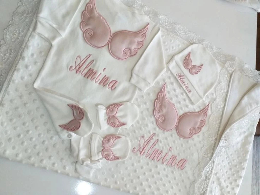 Personalized Angel Wings Newborn Gift Set – 5-Piece Embroidered Cotton Layette - I YAN