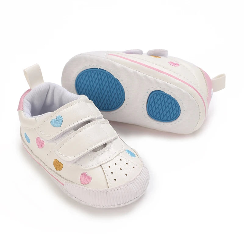 Cute soft sole infant baby girl crib shoes by I YAN, toddler prewalker sneakers for 0-18 months, perfect for first steps.