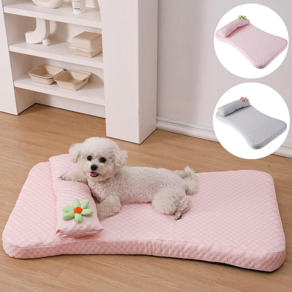 I YAN ice silk dog bed with cooling mat, thickened pet sofa cushion, elastic sponge padding, and a pillow for medium-sized dogs.