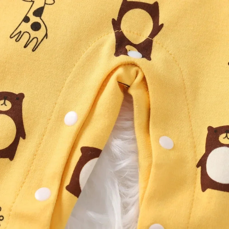 Baby I YAN cotton romper with cute cartoon long sleeve design for newborns and infants 0-18 months.