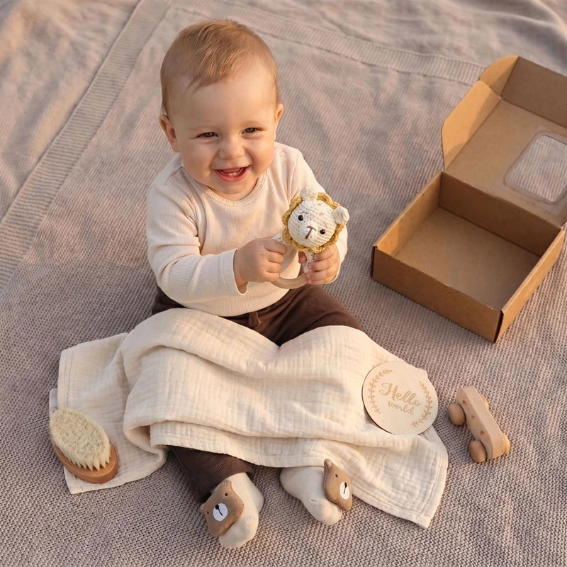 Newborn Baby Gift Box Set – 7-Piece Bath & Keepsake Collection - I YAN