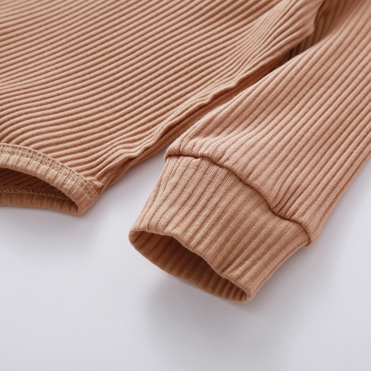 I YAN infant baby girl and boy spring autumn ribbed and plaid long sleeve bodysuits with elastic pants in a 2-piece outfit set