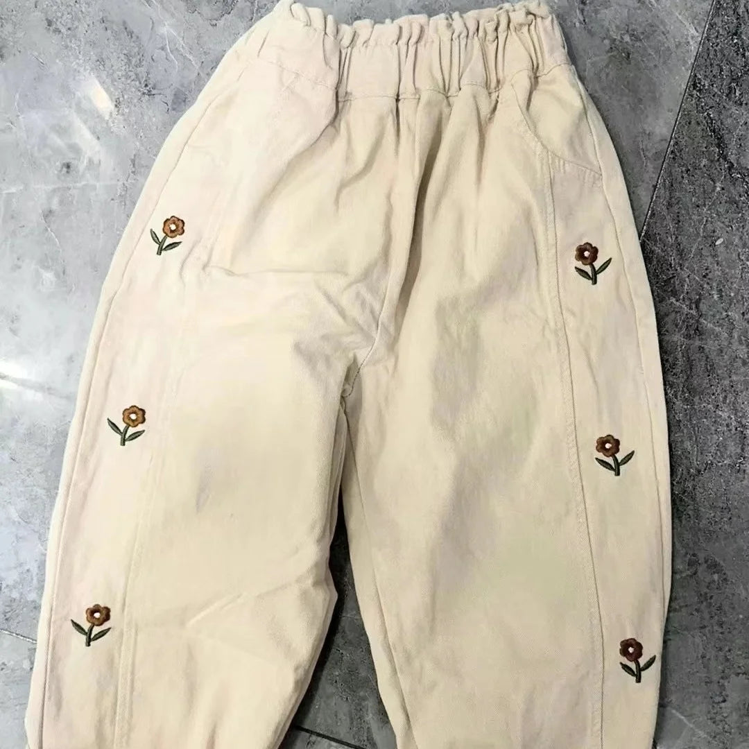 2026 Spring Children Casual Pants 2-6T Girls Flower Embroidery Cotton Trousers Kids Elastic Waist Outdoor Pants Baby Girl Cloth