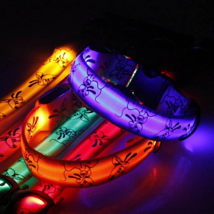 Bright LED dog collar by I YAN featuring luminous nylon design for nighttime safety and visibility for pets.