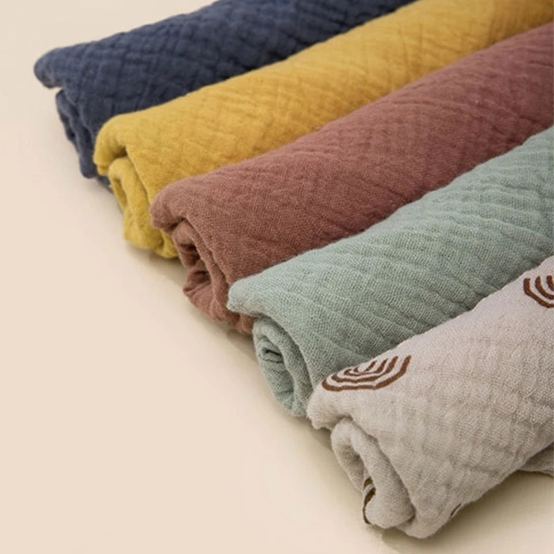 Set of 5 I YAN square cotton baby face towels and burp cloths, soft, absorbent, with baby-friendly gauze material.
