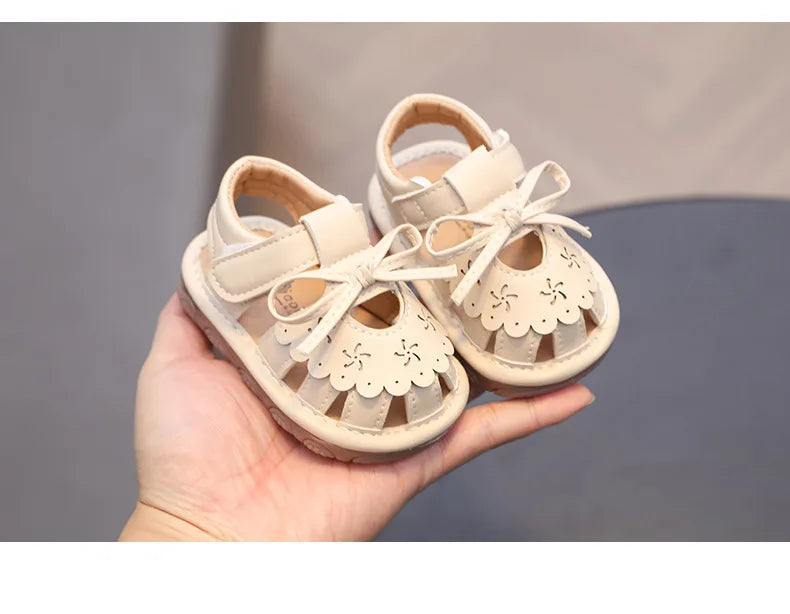 Baby Walking Shoes Package Head Call Sandals Soft Bottom Non-slip Hollow Breathable Casual Shoes 0-2 Years Old Princess Shoes