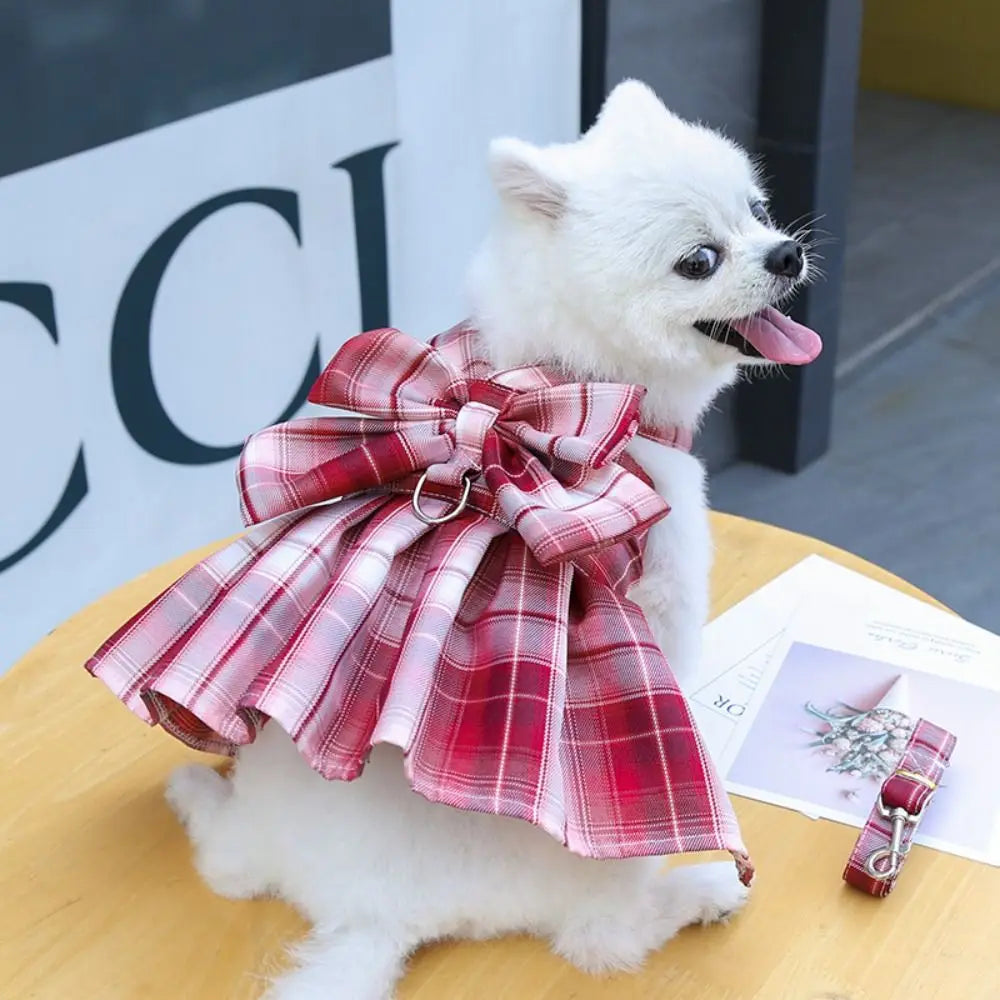 I YAN reusable dog harness with plaid design, leash attachment, adjustable washable pet skirt, suitable for small dogs like rabbits.