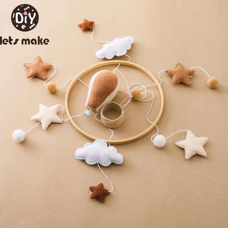 Hot Air Balloon Wooden Baby Crib Mobile – Musical Bed Bell & Rattles for Newborns 0–12M - I YAN