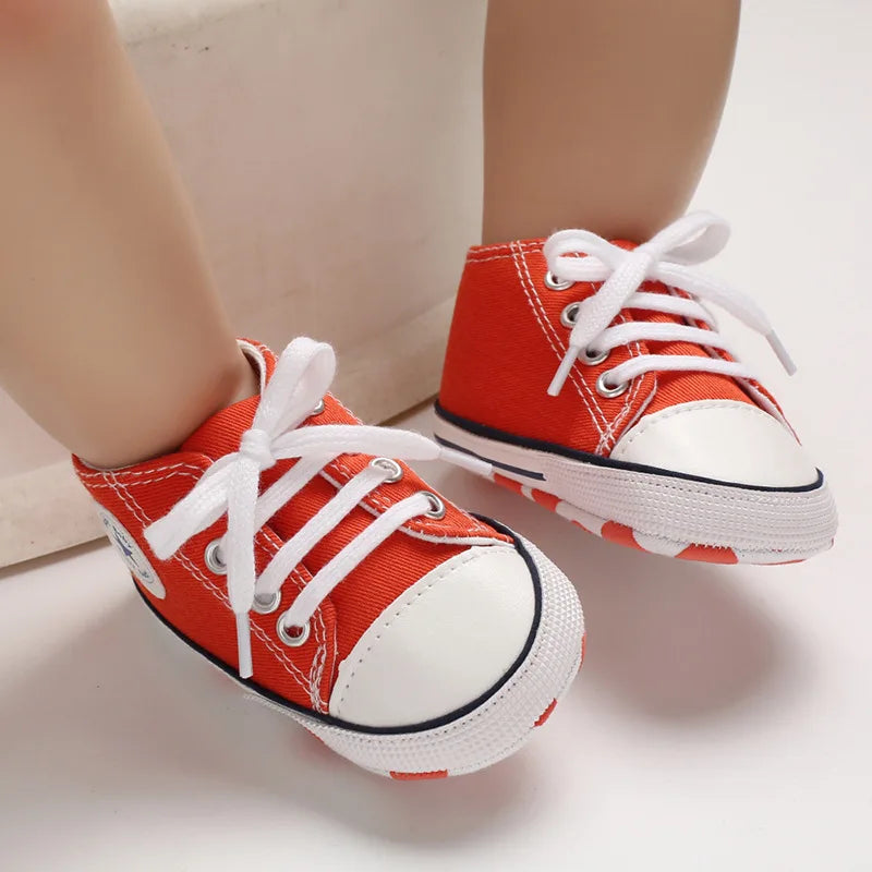 Baby toddler anti-slip canvas sneakers by I YAN, featuring star design, perfect for first walkers and newborns.