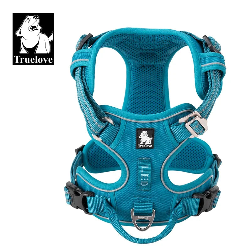 Reflective nylon dog harness by I YAN, adjustable no-pull vest for medium and large dogs, suitable for walking and running safety.