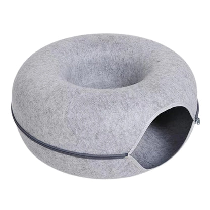 Small round felt cat tunnel and nest by I YAN, featuring a cozy donut-shaped bed and scratcher for kittens and cats.