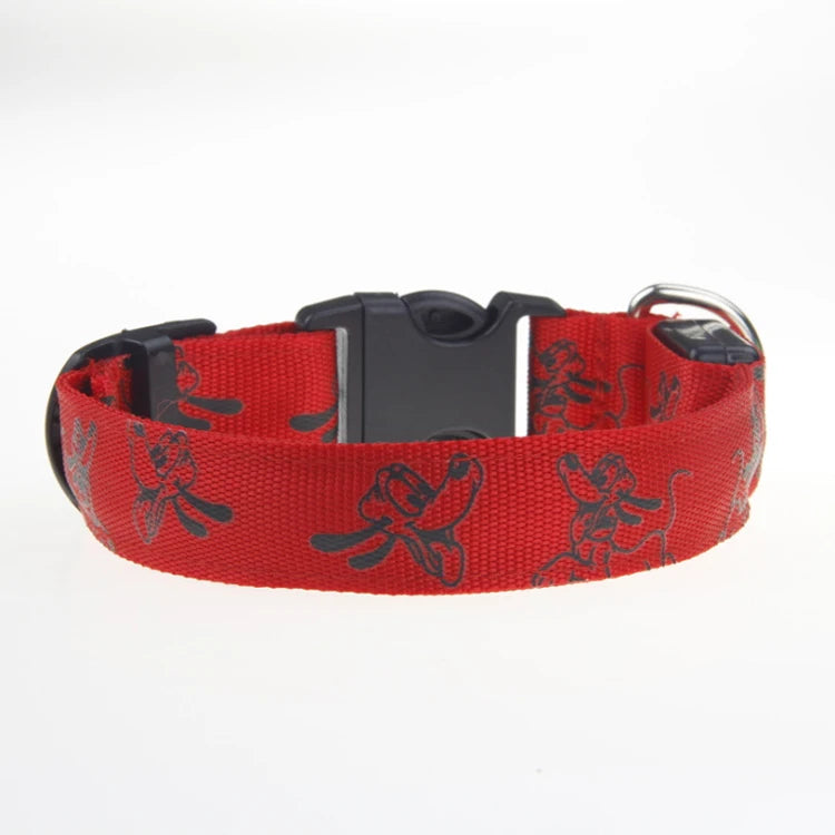 Illuminated LED dog collar by I YAN featuring glowing luminous safety nylon pet collar for nighttime visibility.