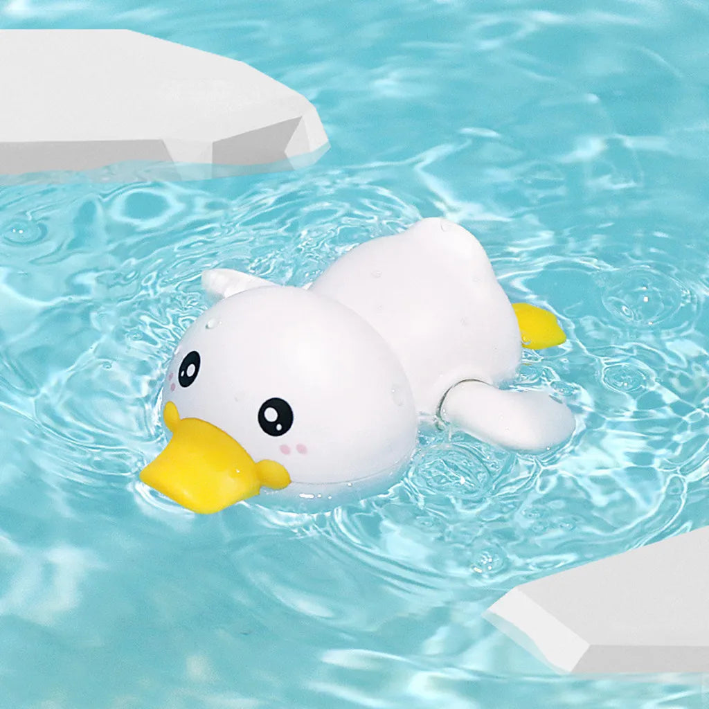 I YAN baby bath toy set with cute duck and penguin water spray sprinklers for kids, designed for fun bath time.