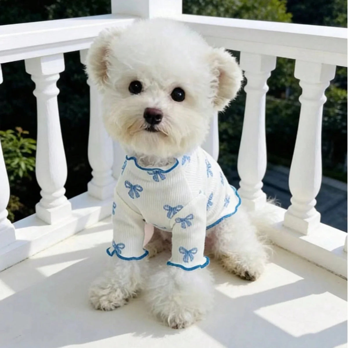 I YAN pet knit sweater for dogs and cats with allover print and pink bow tie, breathable and comfortable for pets.
