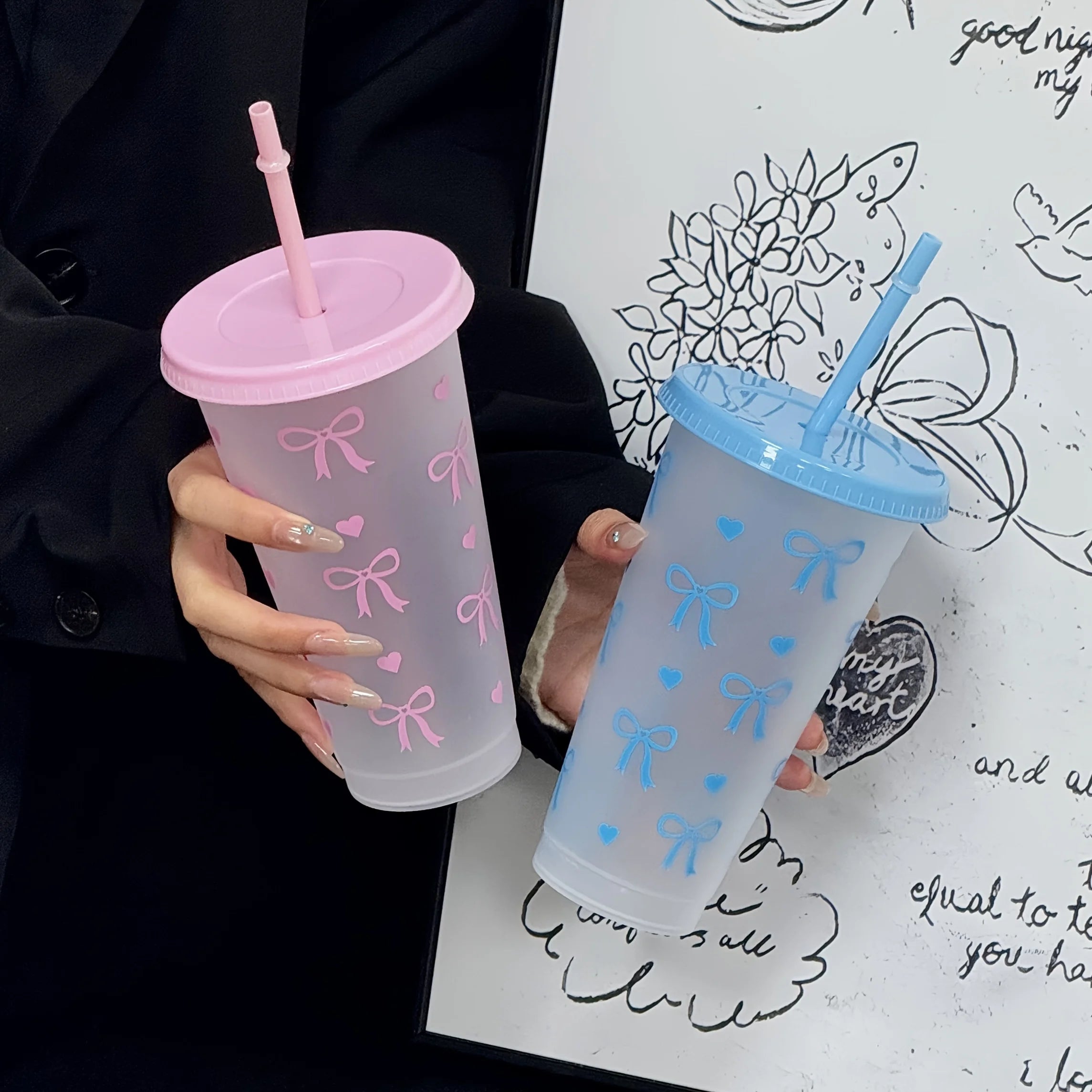 2/20pcs  Reusable Party Cups with Straw & Lid Cute Bow Plastic Tumblers for Cold Drinks Home Office Outdoor Use