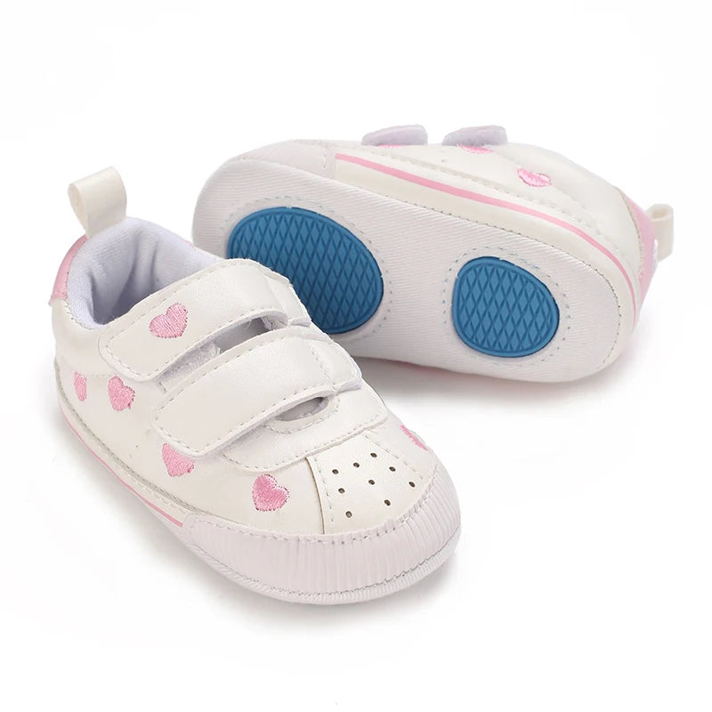 Cute infant baby girl crib shoes by I YAN, soft sole prewalker sneakers for toddlers 0-18 months, perfect for first steps.