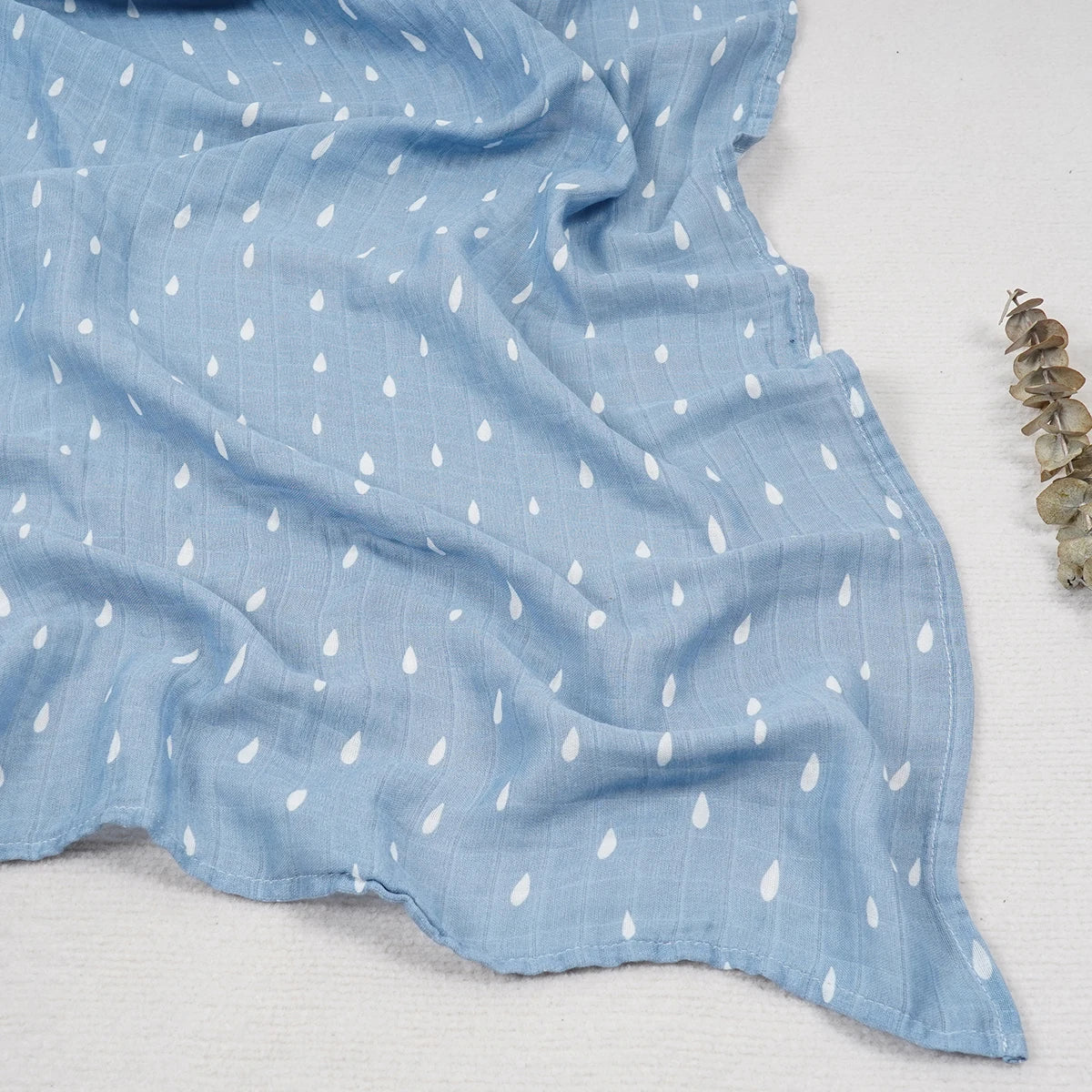 Elinfant Baby Muslin Swaddle Blanket 120x110cm Bamboo Cotton – SGS/CPSIA Certified Soft Print Wrap for Newborns - I YAN