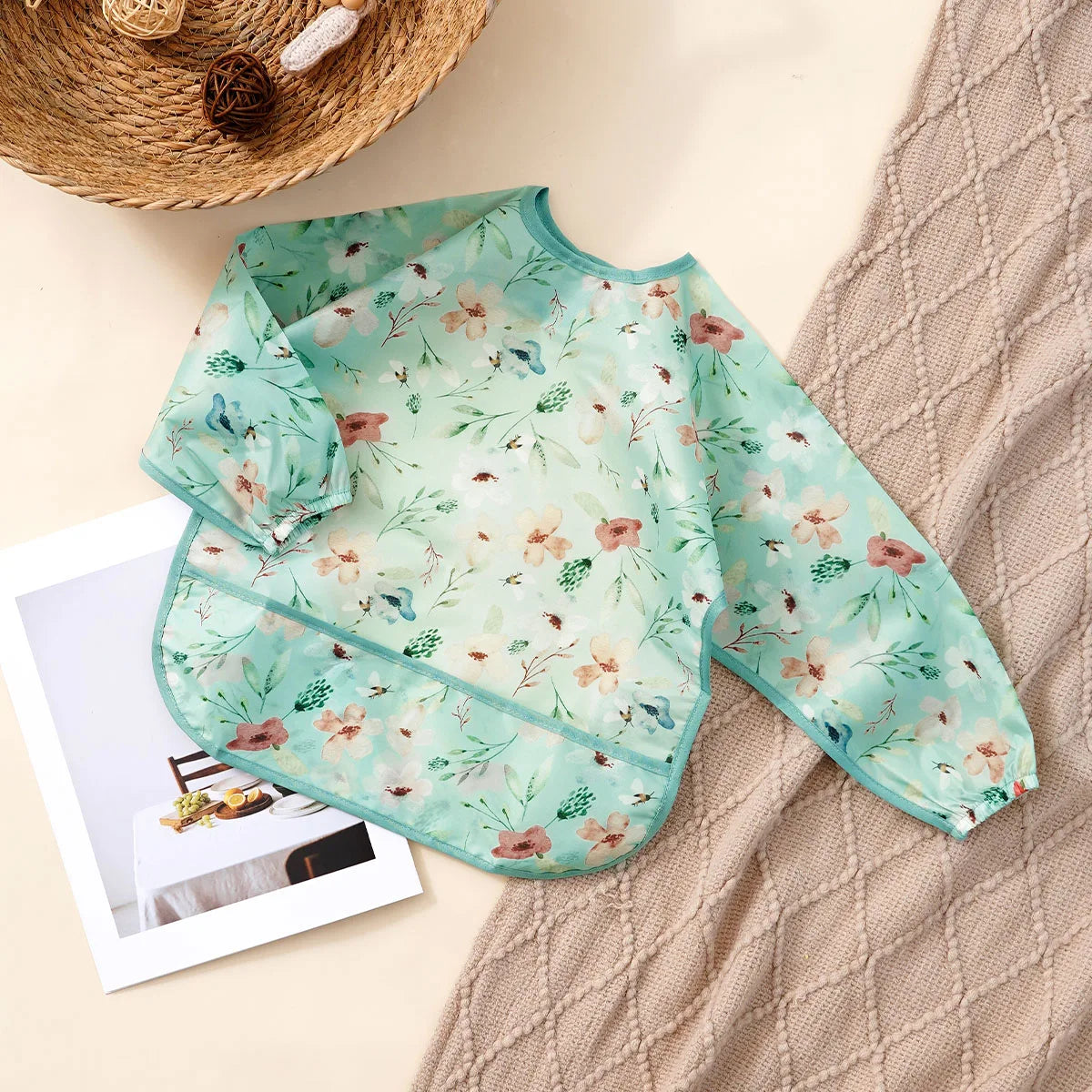 Elinfant 1PC Long Sleeve Bibs, Waterproof Feeding Bibs,Washable Burp Cloth,Coveralls Bibs,Easy To Clean,Wash-Free Eating Bibs