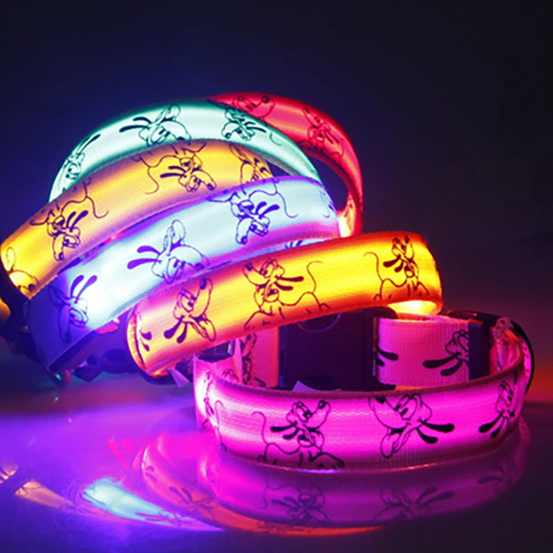 LED dog collar light by I YAN, glowing luminous nylon collar for night safety and visibility for pets.