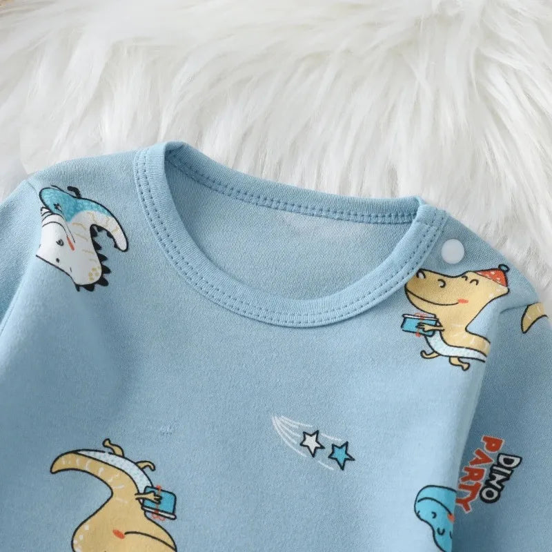 Baby I YAN cotton romper with long sleeves and cute cartoon design, perfect for newborns and infants 0-18 months.