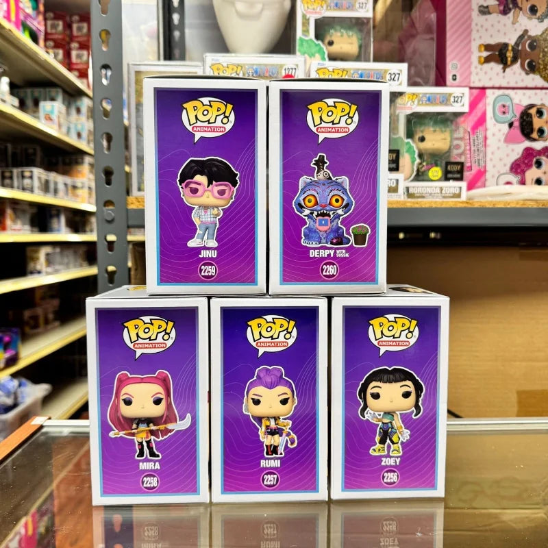 K-Pop Witch Hunter Squad collectible figures by I YAN, featuring Rumi, Zoey, Mirai, Jinu, Derpy, and Sussie characters.