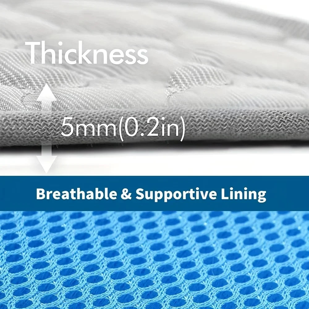 Portable I YAN Pet Summer Cooling Gel Mat for dogs and cats, scratch-resistant cooling pad for hot weather comfort.