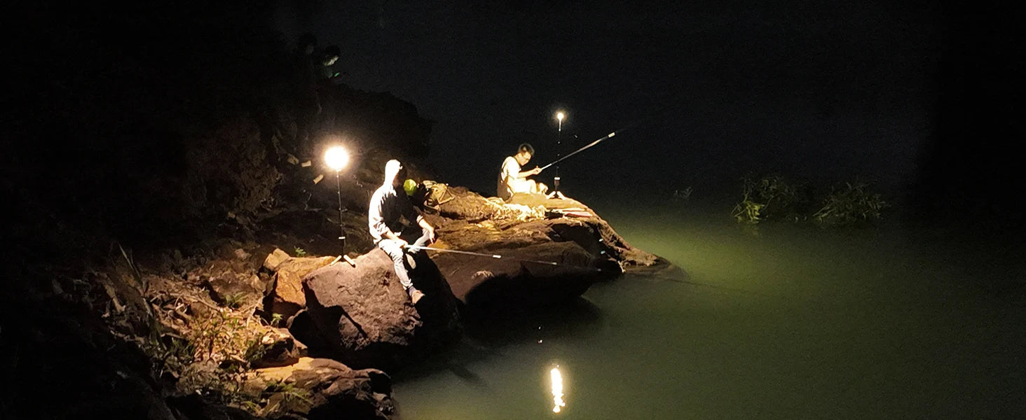 Telescopic Magnetic Camping Lantern with 12000mAh Battery, IPX6/IPX7 Waterproof