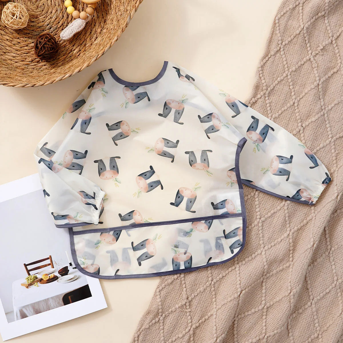 Elinfant 1PC Long Sleeve Bibs, Waterproof Feeding Bibs,Washable Burp Cloth,Coveralls Bibs,Easy To Clean,Wash-Free Eating Bibs