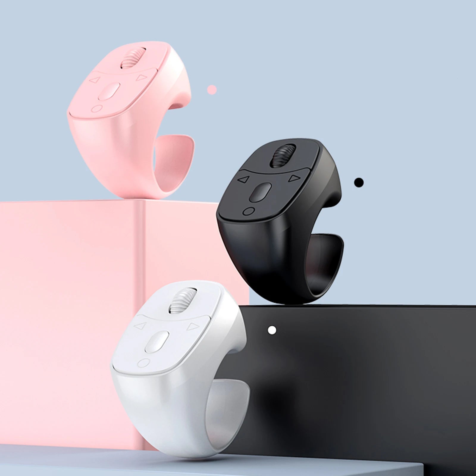 I YAN Bluetooth 5.3 fingertip remote control mouse with wireless camera shutter and selfie button for smartphones.