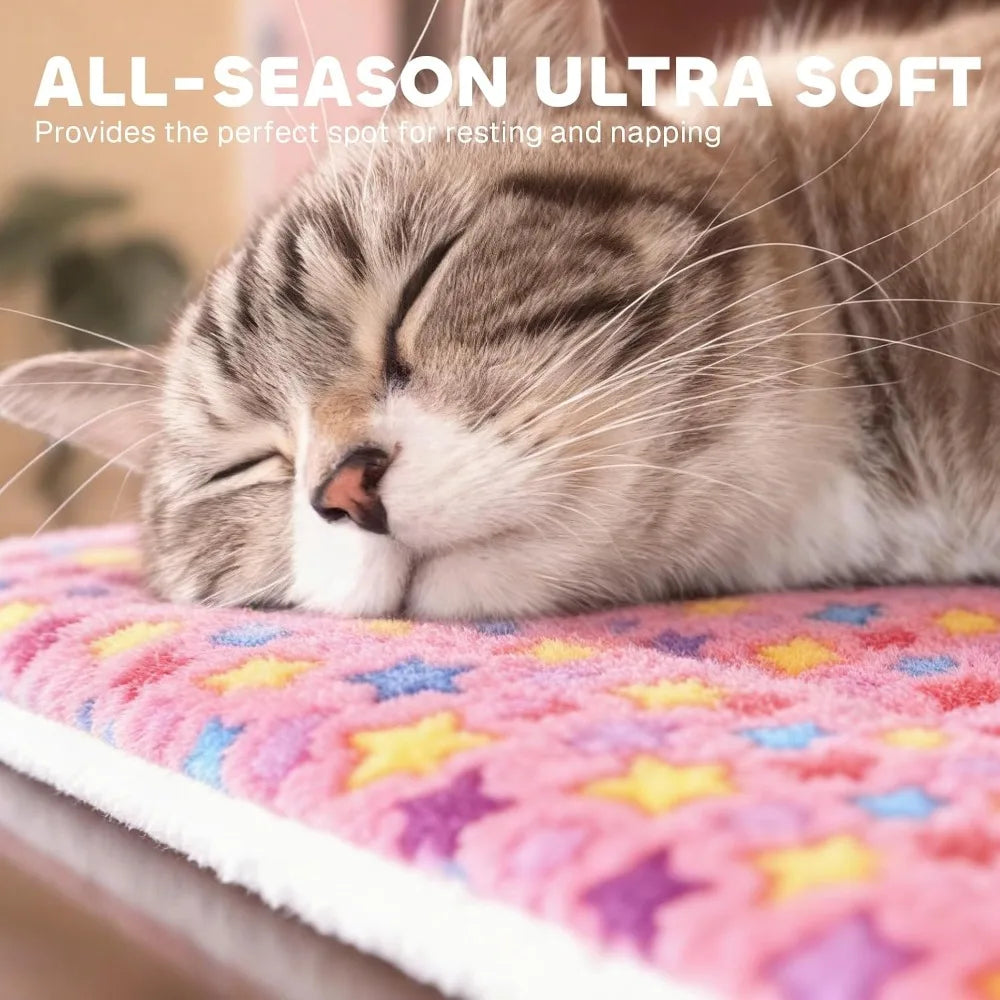 Ultra Soft Pet Bed with Star Print, Washable Crate Mat for Small Dogs & Cats, Reversible Fleece, 14x17.5in Pink