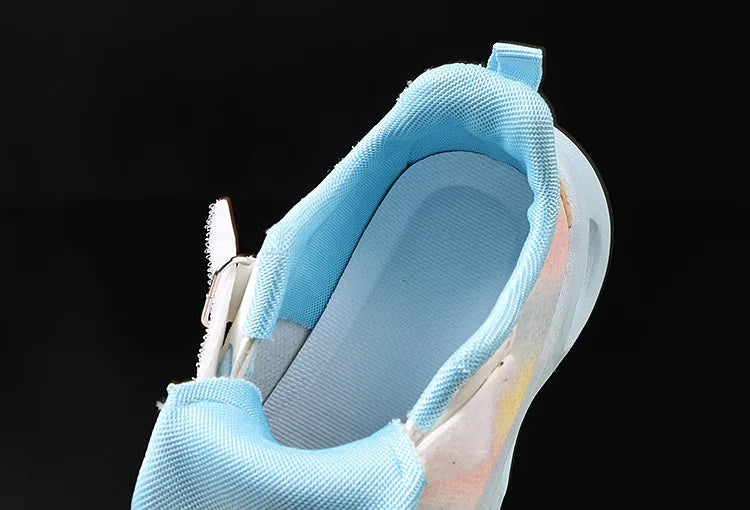 Kpop Demon Hunter Kids LED Light Casual Shoes Boys Cute Cartoon Glowing Sneakers Children Soft Bottom Anti Slip Sports Shoes