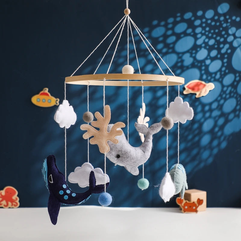 Crochet Stars Baby Crib Mobile – Wooden Bed Bell Hanging Toy for Newborns 0-12M - I YAN
