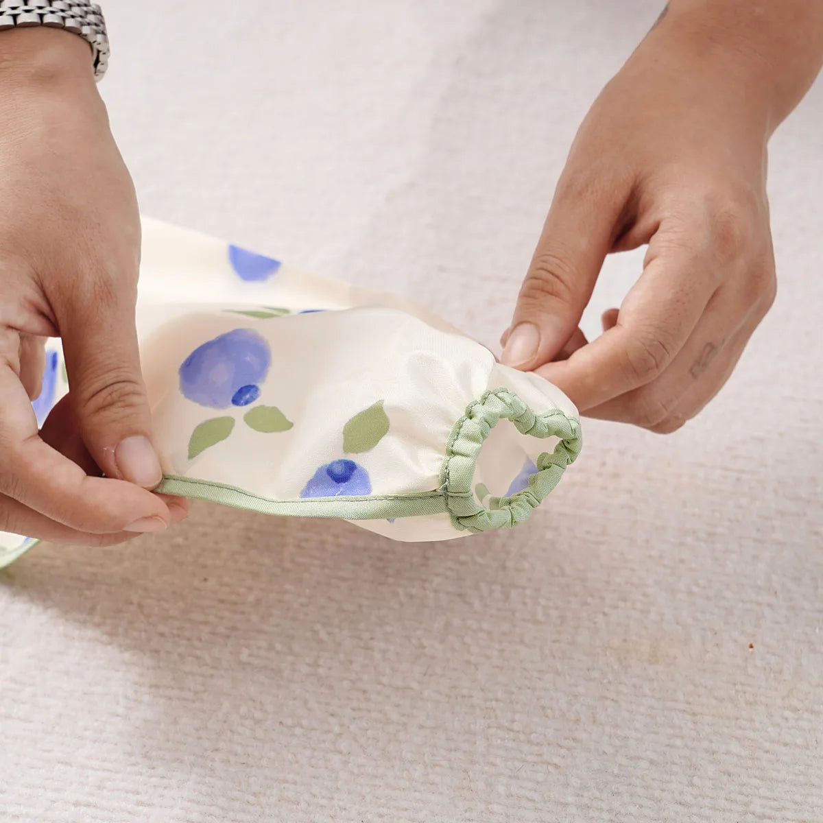 Long Sleeve Baby Bibs Water Dirt Proof Burp Cloths Cute Infant Eating Child Drawing Apron Self Feeding Bib Boy Girl 0-3 Year