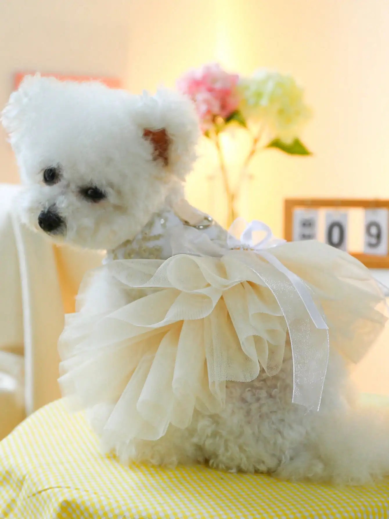 1Pc Luxury Pet Princess Wedding Dress Thin Spring Summer Outfit Gold Floral Embroidery Pearl Bow Decor Built-in D-ring For Traction Universal For Cats Dogs Elegant Party Costume Photo Prop Holiday Pet Gift