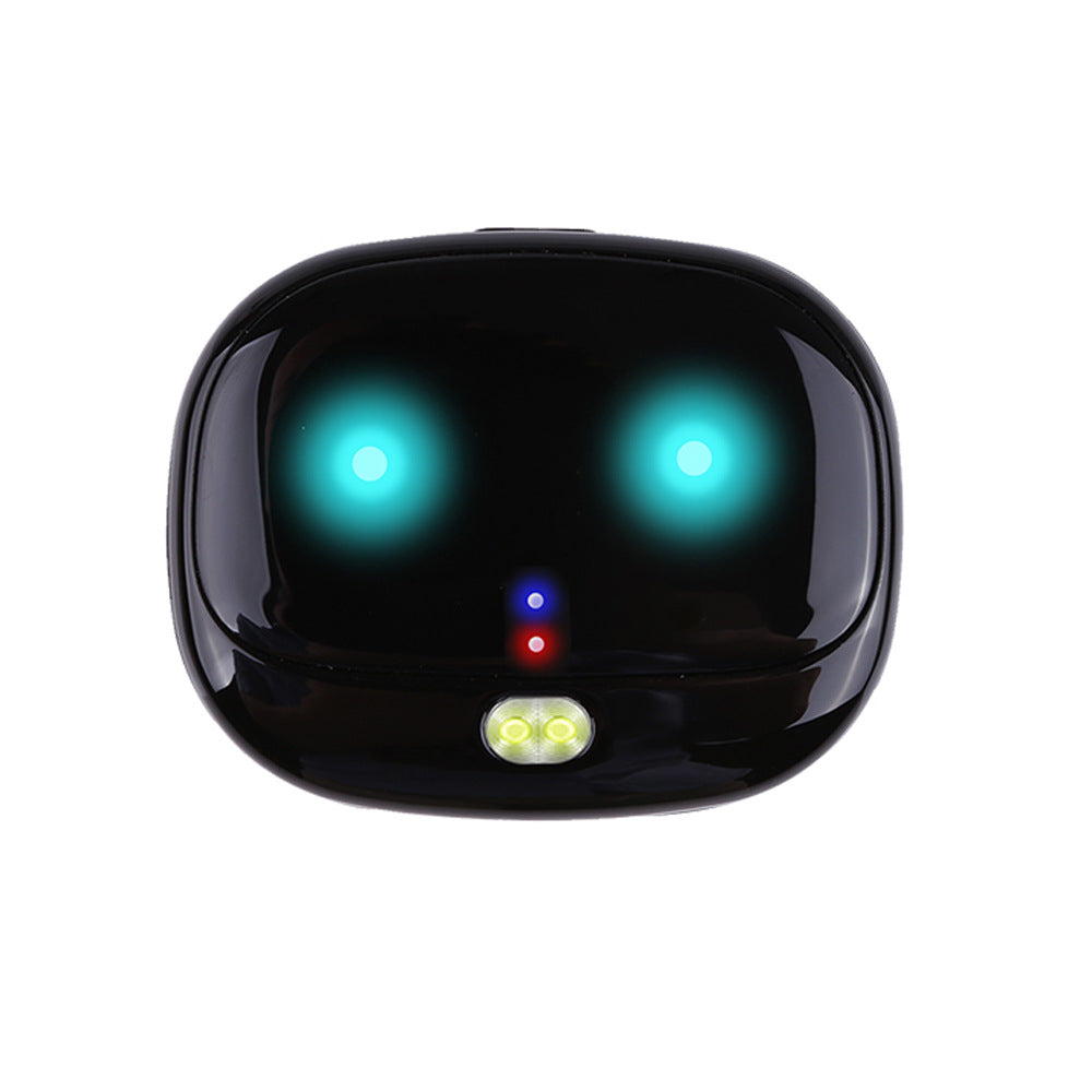 I YAN GPS pet locator dog collar showing a lightweight, waterproof collar with real-time tracking features for pets.